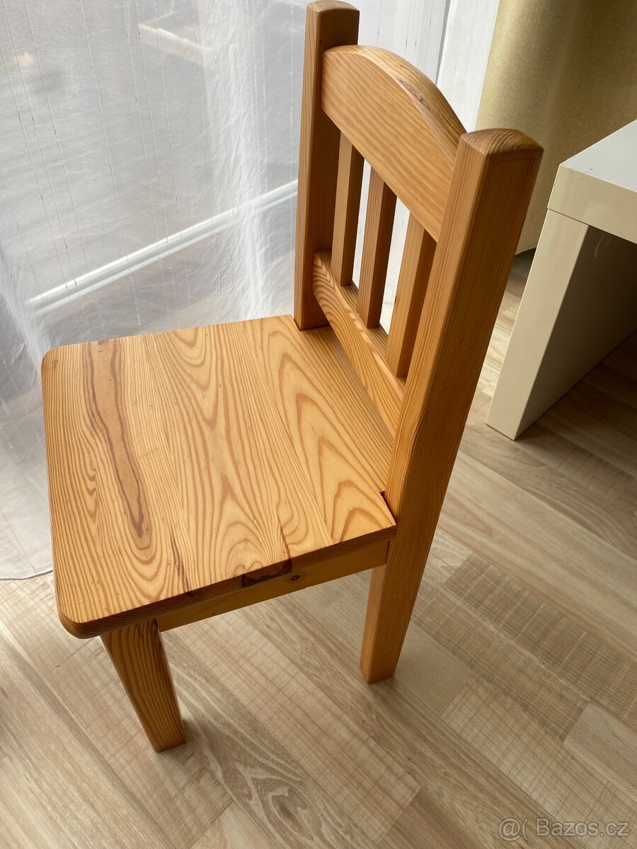 Dětská dřevěná židlička - 3