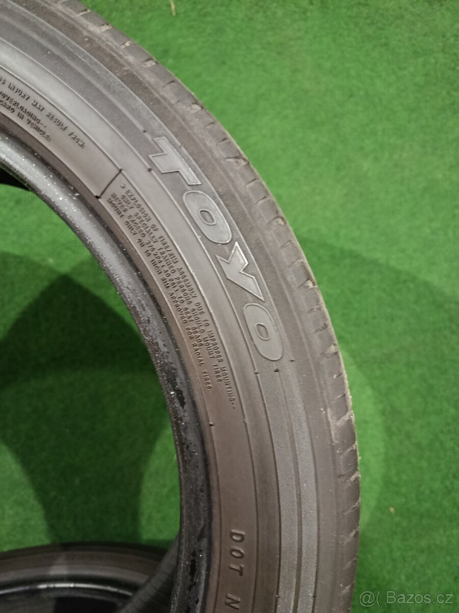 4ks letni 215/50/18 Toyo - 3