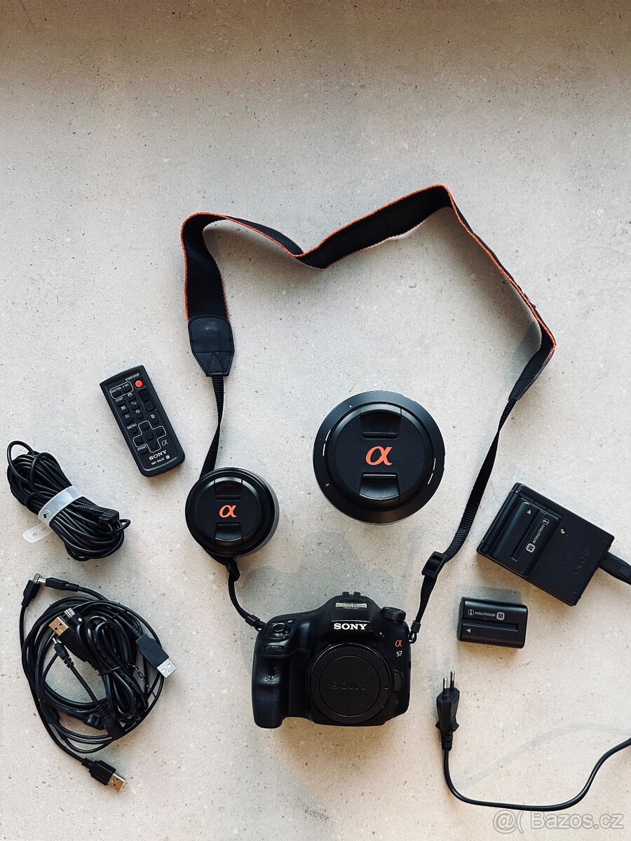 Sony SLT-A57 s objektivy SAL50F14 a SAL1118 + příslušenství - 3