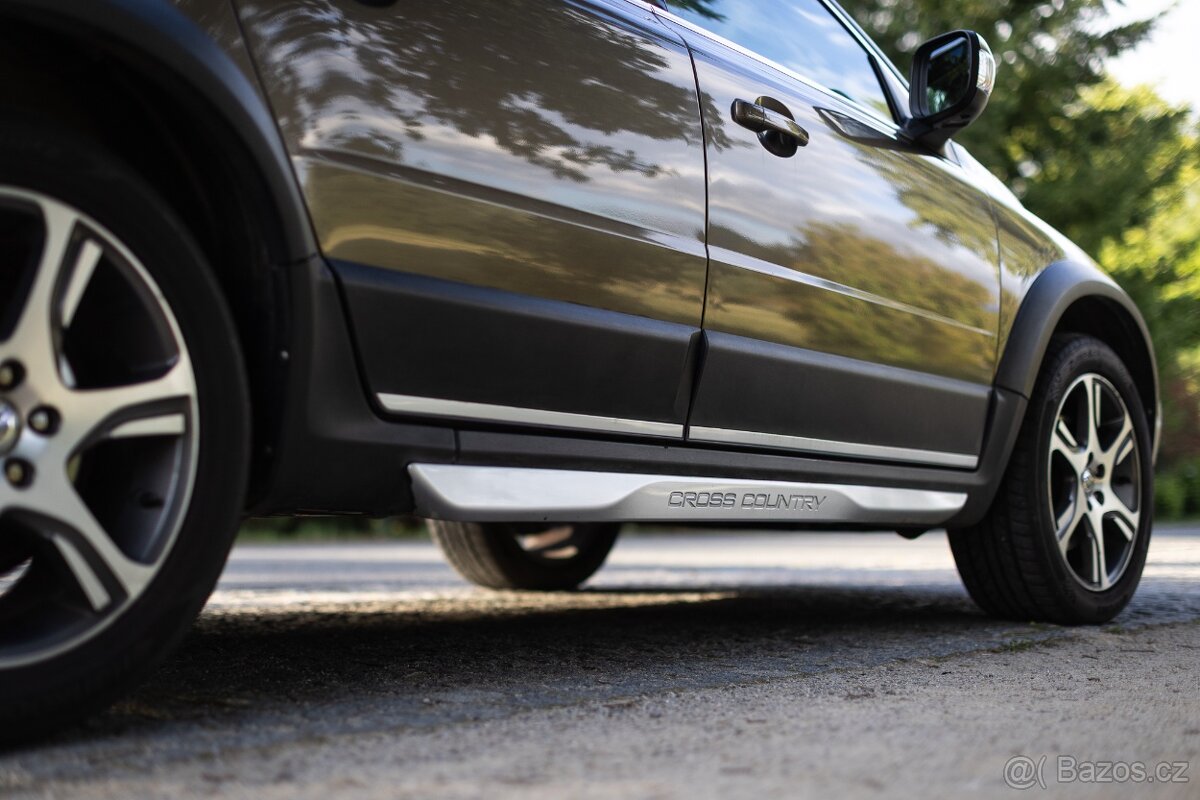 VOLVO XC70 D5 AWD SUMMUM - 3