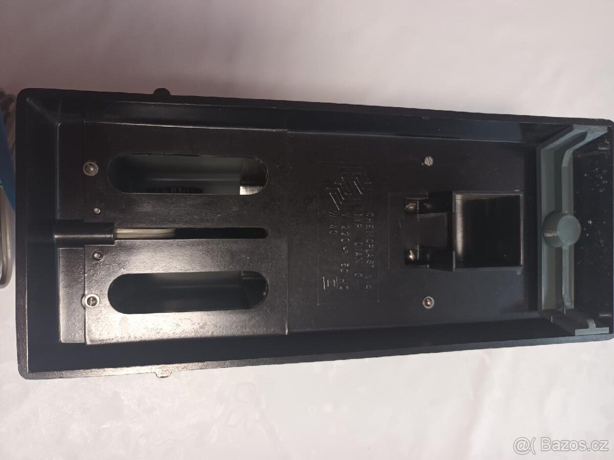 RETRO DĚTSKÁ PROMÍTAČKA + 15 POHÁDEK Č.2 - 3