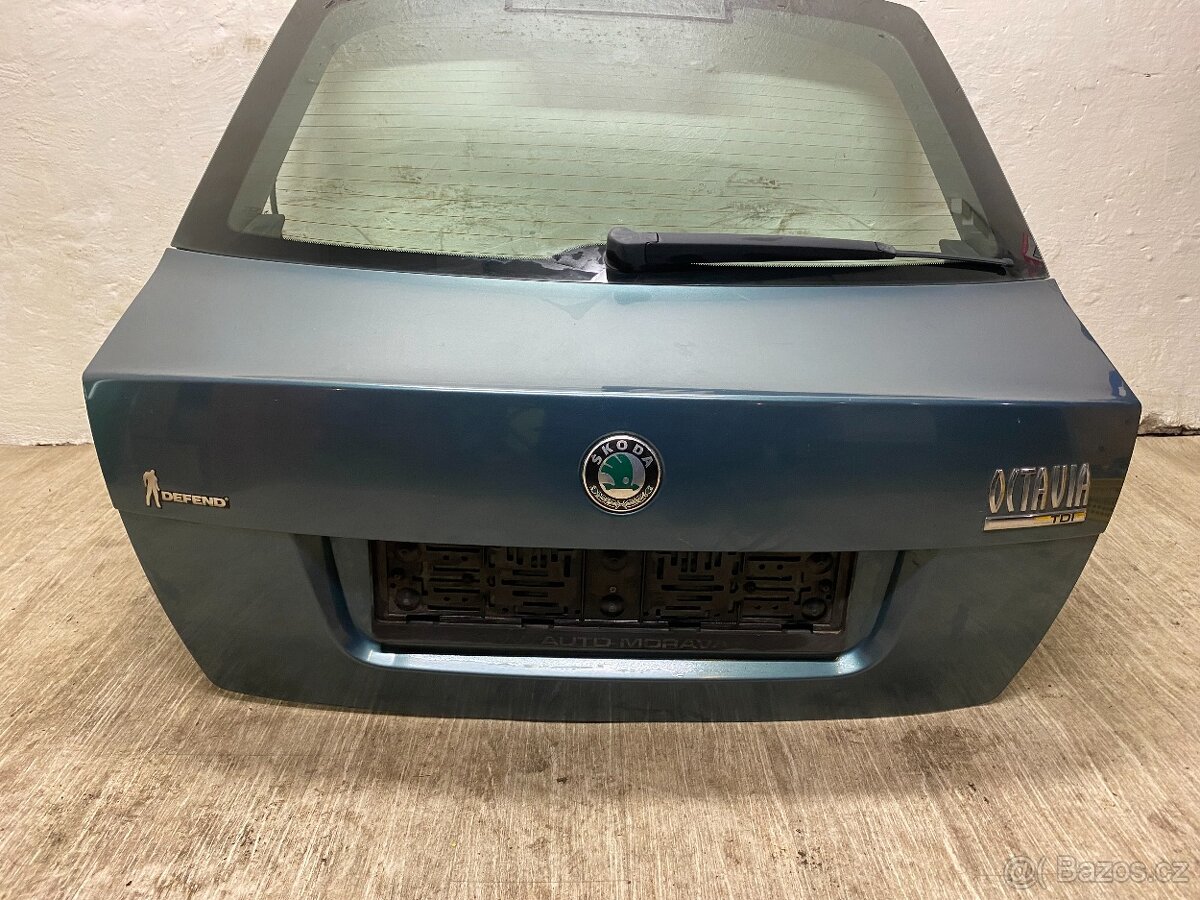 ŠKODA OCTAVIA 2 2004-2013 - VÍKO KUFU 9598 KOMPLETNÍ - 3