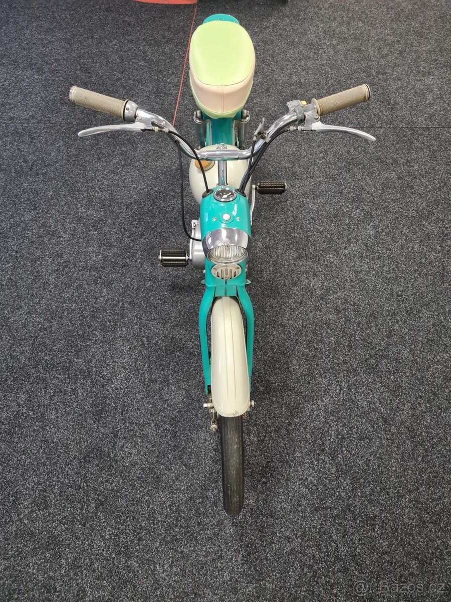 Stadion S 22 v původním pěkném stavu od prvního majitele - 3