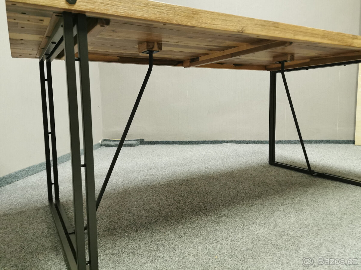 Nový stylový jídelní stůl DETROIT masiv akát - 3