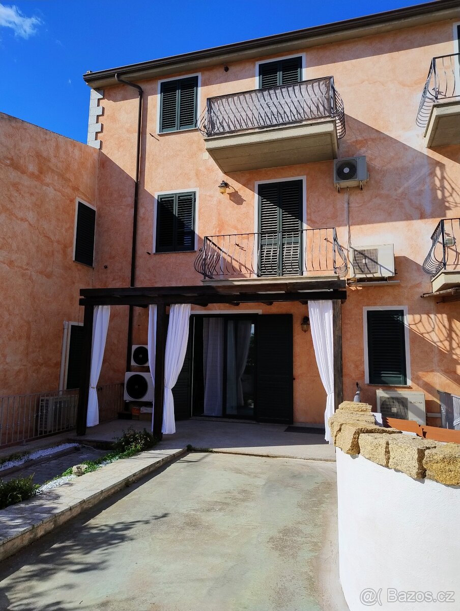 PRODÁVÁM DVOUBYTOVÝ APARTMÁN NA SEVERU SARDINIE - 3