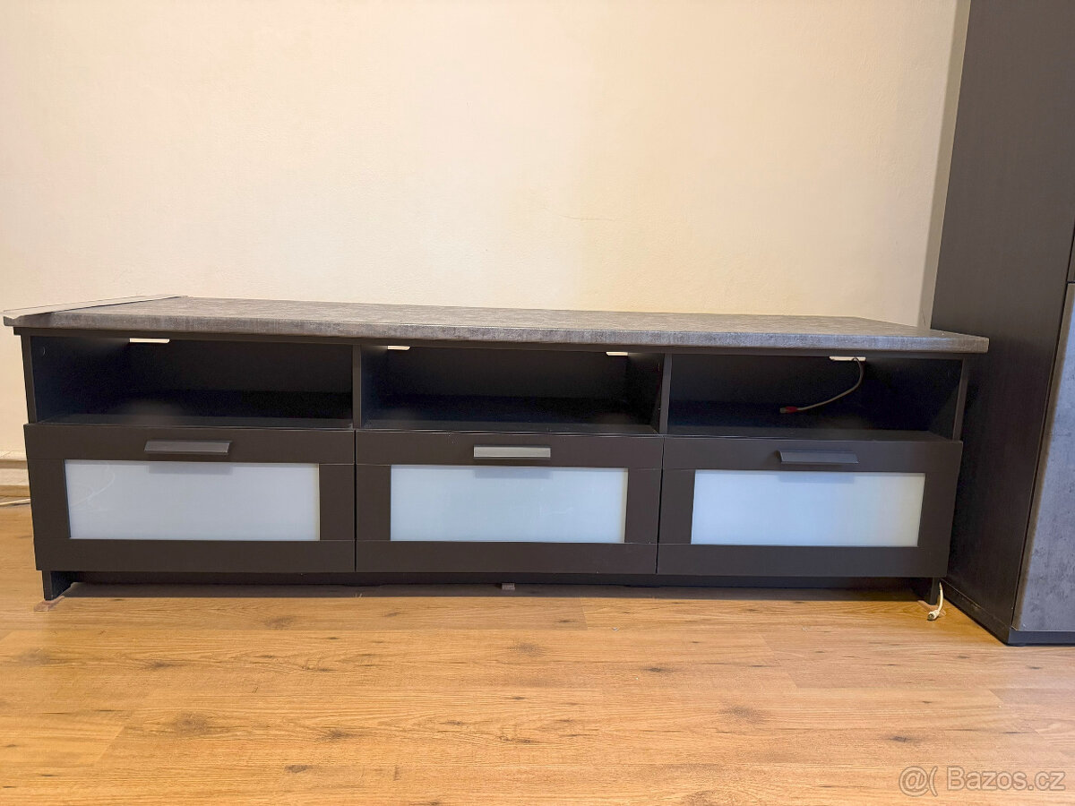 Ikea Besta - skřínky - knihovna - 3