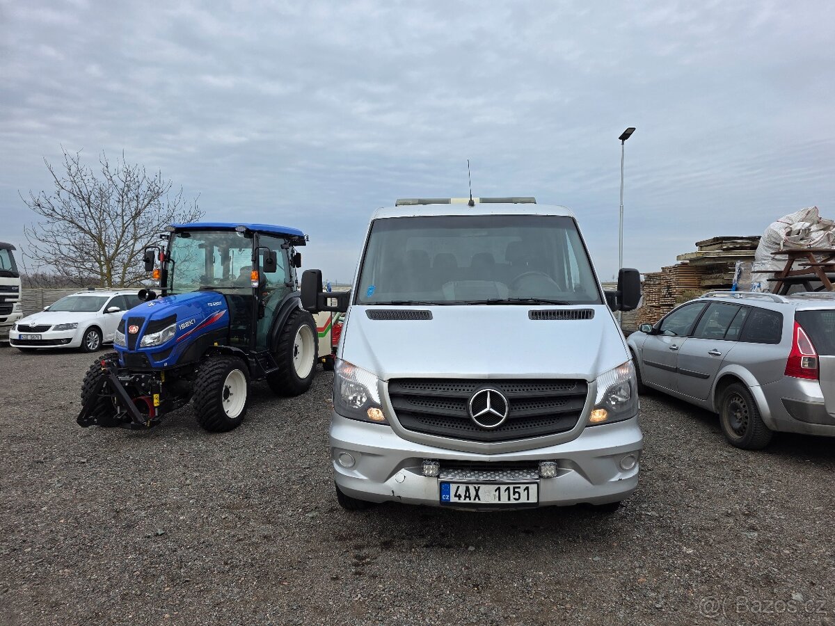 Minitahač MB Sprinter + podvalník Veldhuizen P37-5 - 3