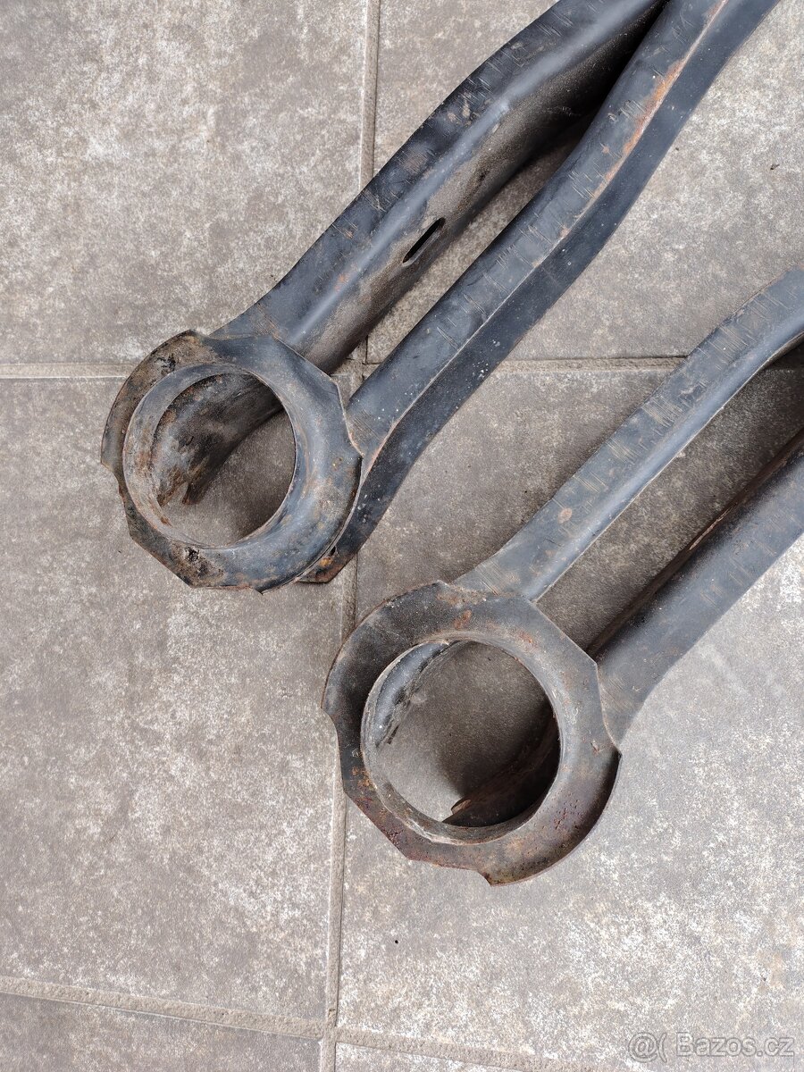 Zadné ramena SKODA 105/120 GARDE/ - 3