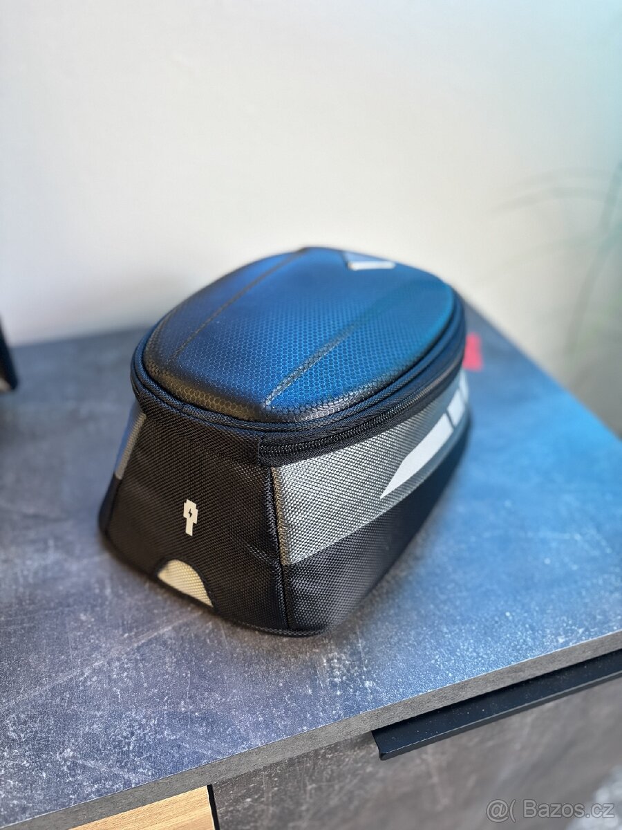 Magnetická brašna/taška na nádrž univerzální 4,5L - 3