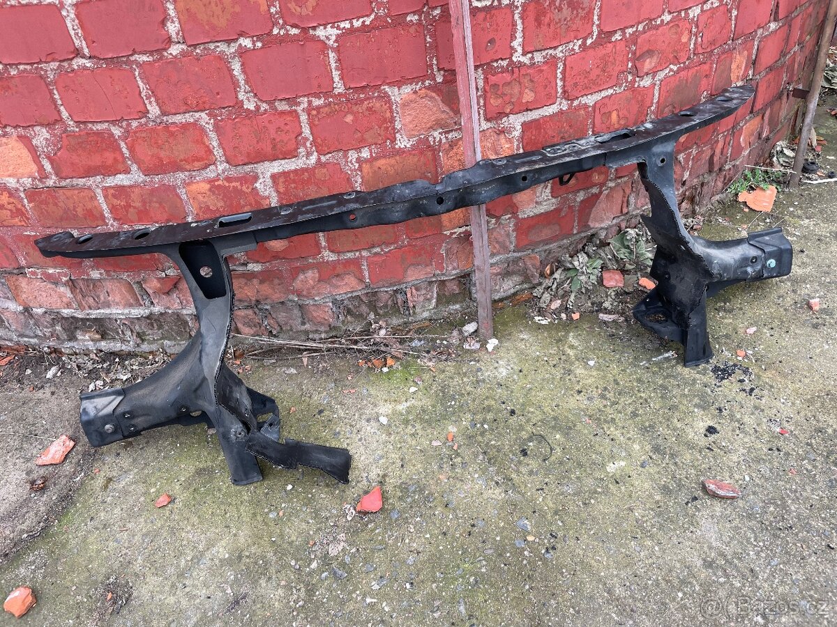 Prodám díly na VW T5 - 3