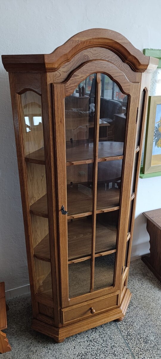 Rustikální rohová vitrína, nábytek z masívu - 3