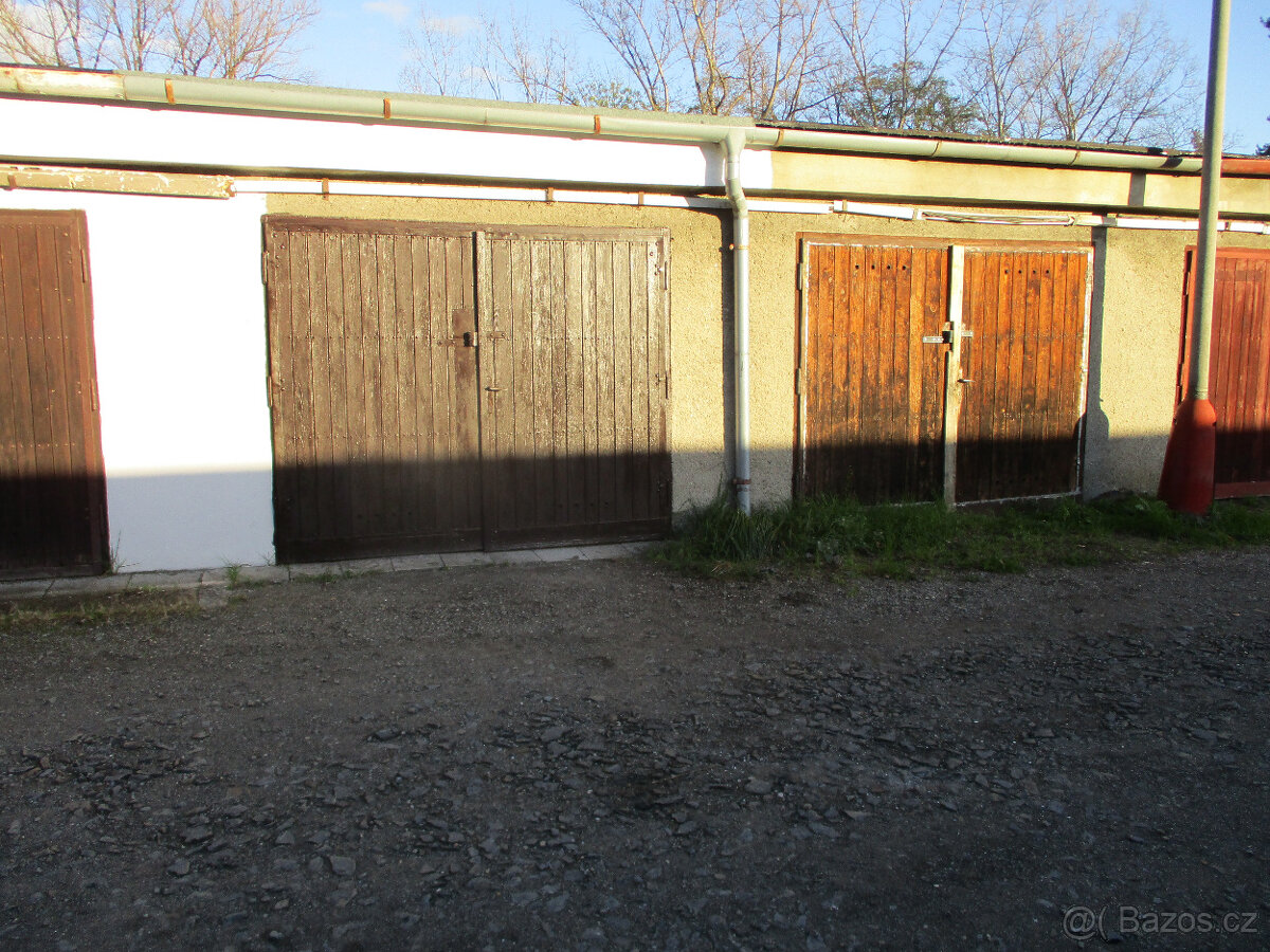 Pronájem garáže 22m2 s elektřinou v Opavě - 3