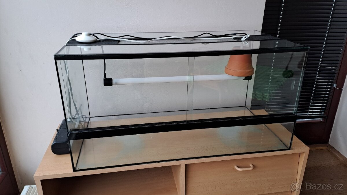 Terarium (80x40x40cm) pro želvu, kompletně vybavené - 3