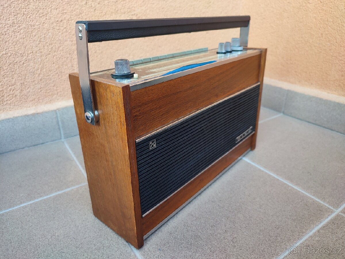 RETRO RADIO RIGA MODEL-103,RRR - 3