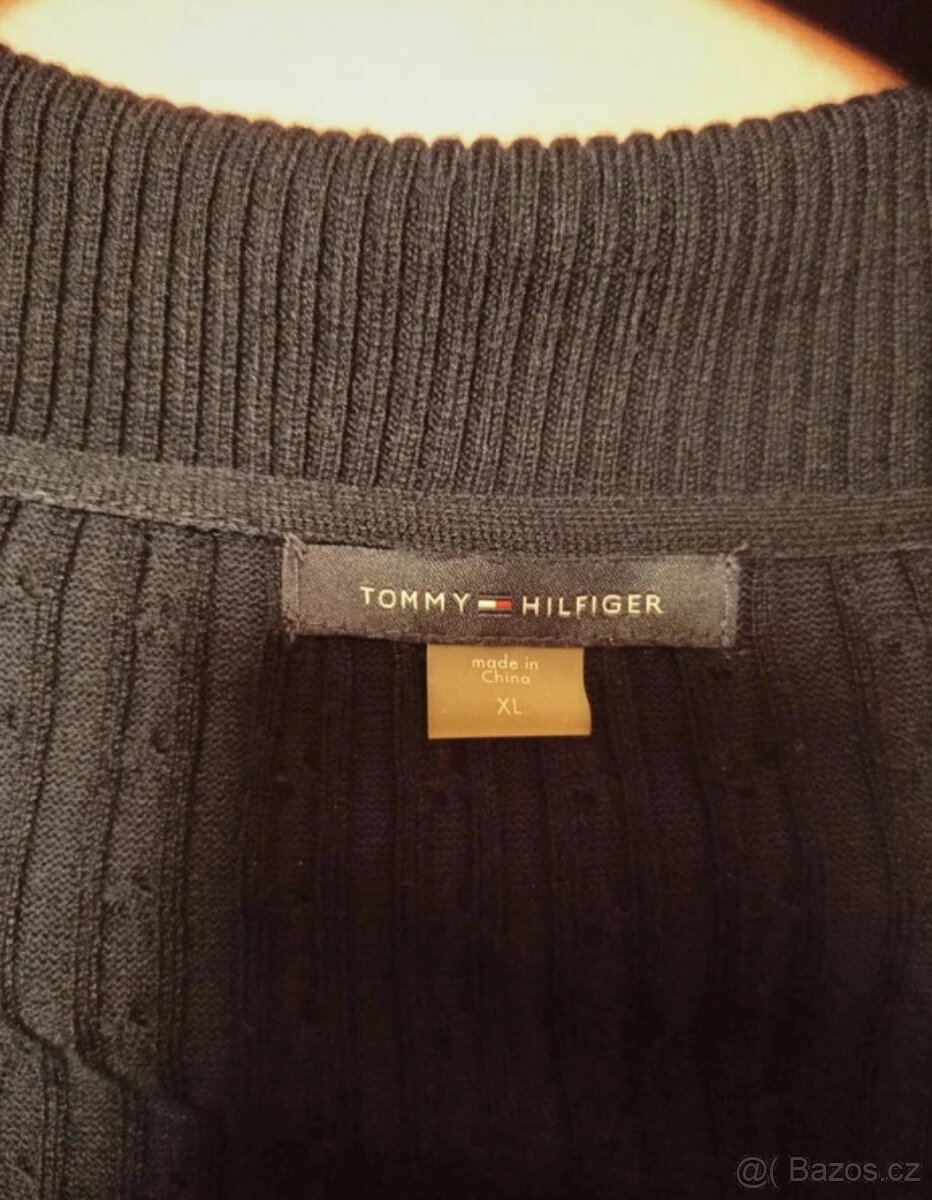 Krásné šaty Tommy Hilfiger - 3