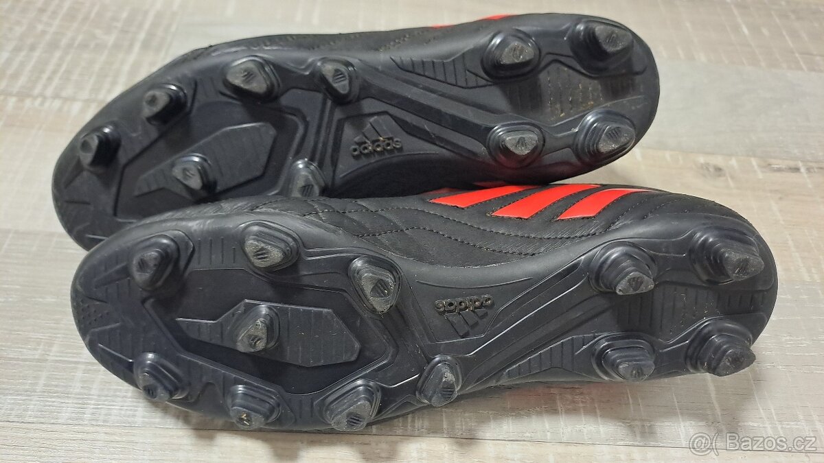 Kopačky Adidas - 3