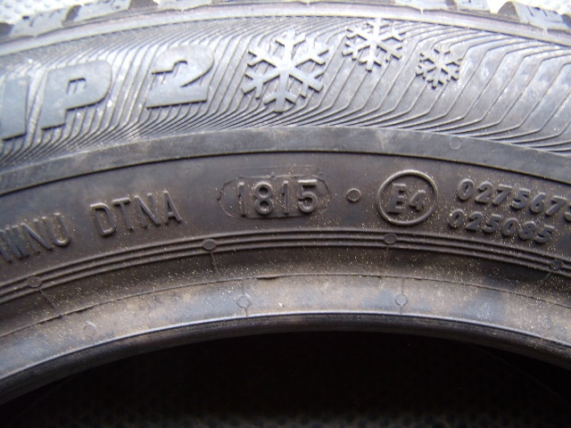 165/60 R15 Semperit Mastergrip 2 zimní nové 2ks - 3