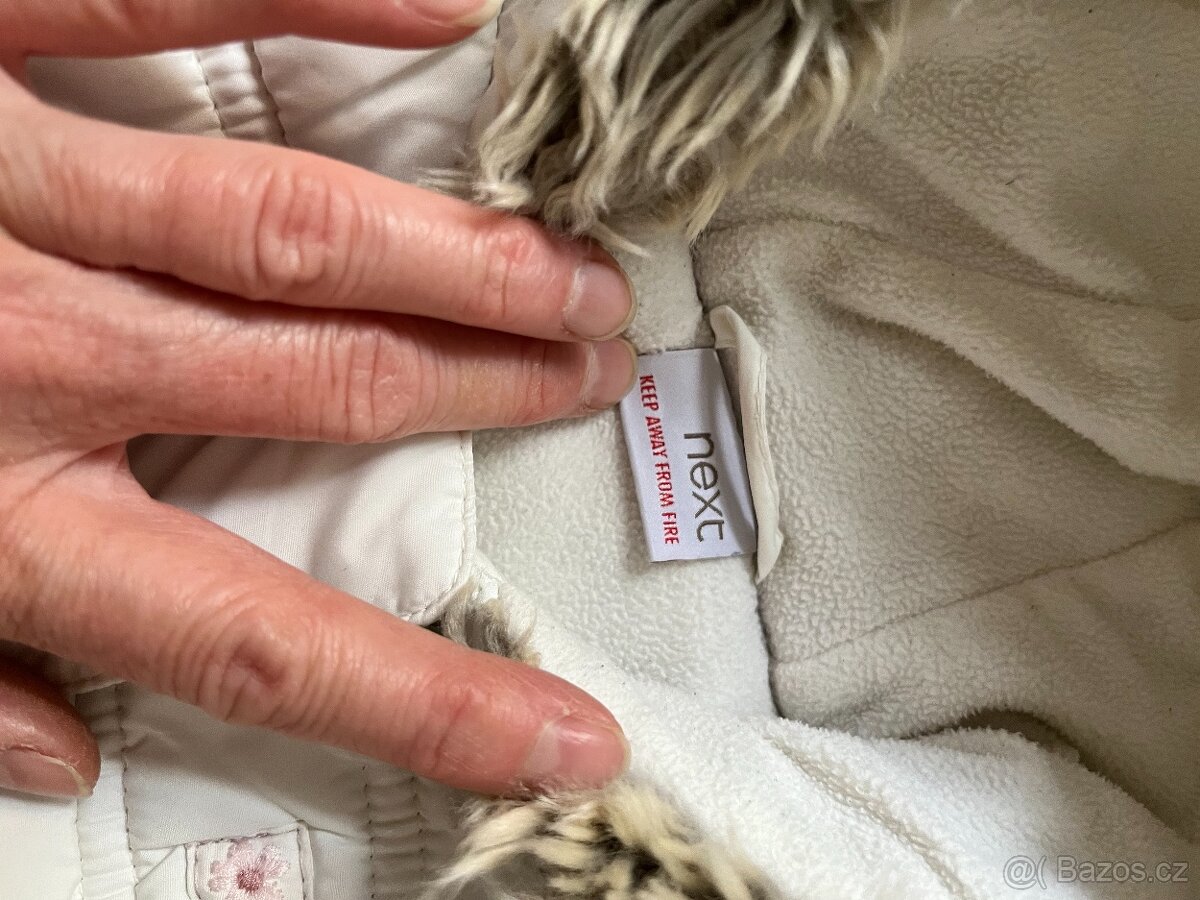 Bunda Next vel. 98 - 3