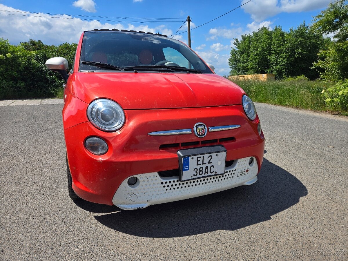 Fiat 500E, 83kW, rok 2014 - 3