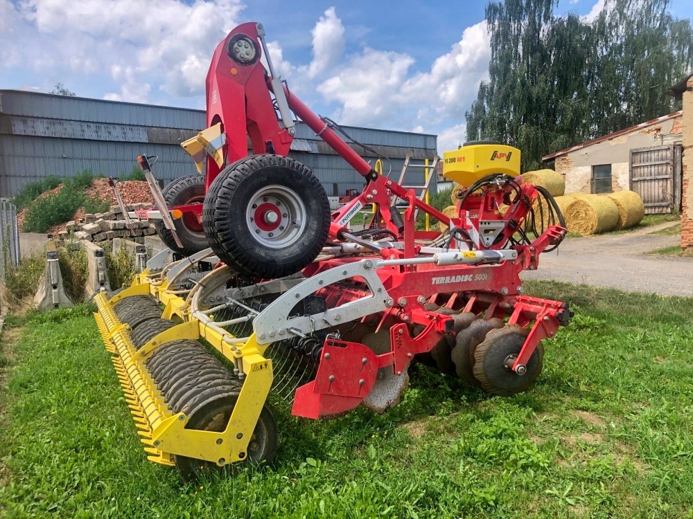 Pöttinger TERRADISC 5001 T + APV - 3