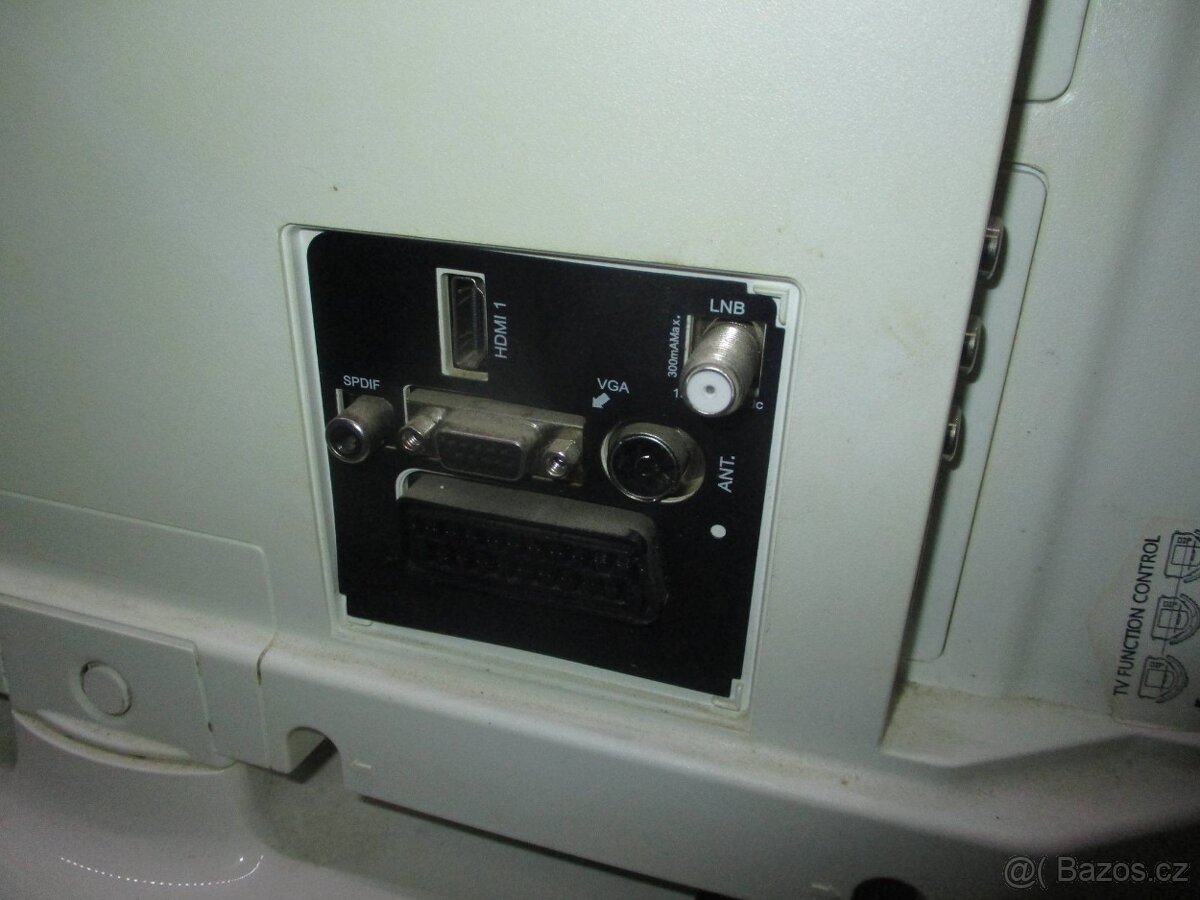 Full HD LED televize FINLUX 55cm, nemá DVBT2 - 3