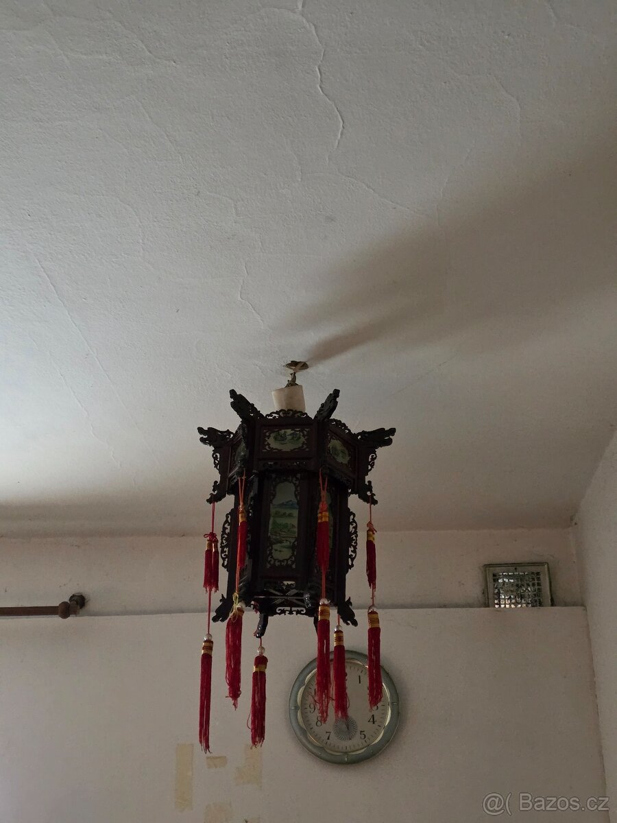 Lustr s činskou tematou - 3