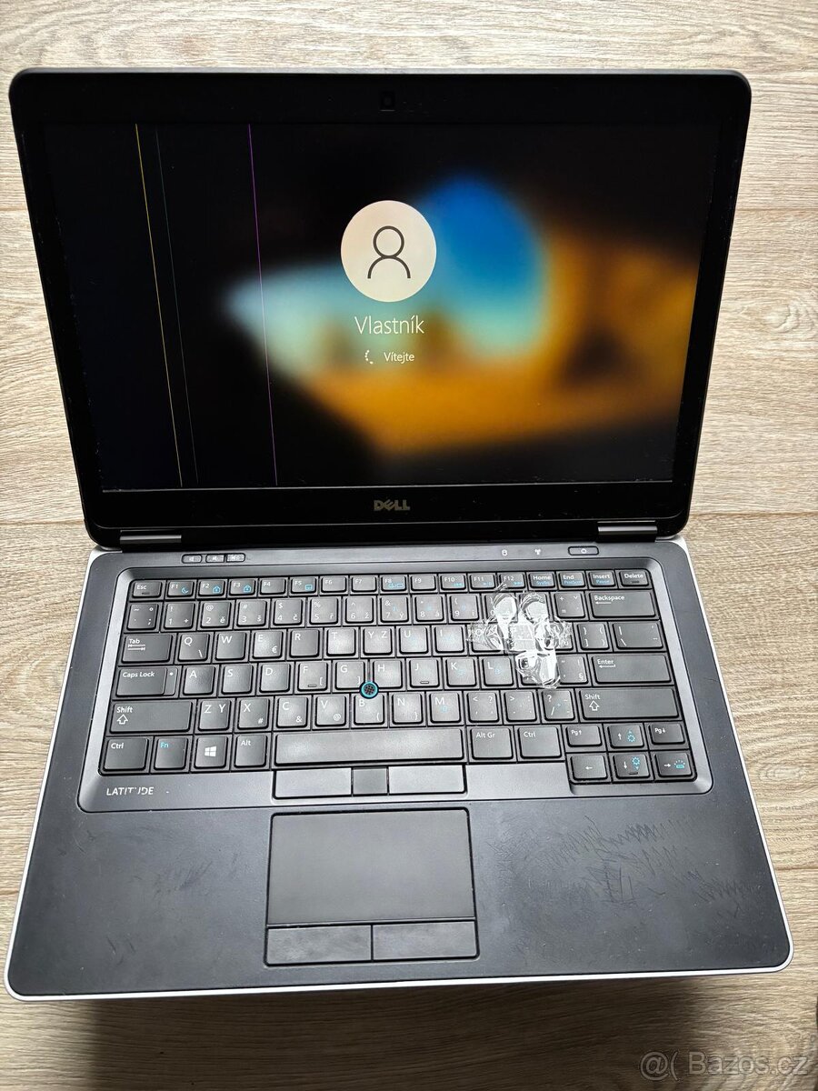 Manažerský notebook DELL (Intel i5) - 3