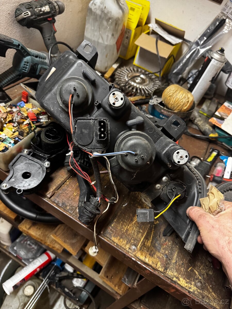 Bmw e36 přední světla angeleyes - 3