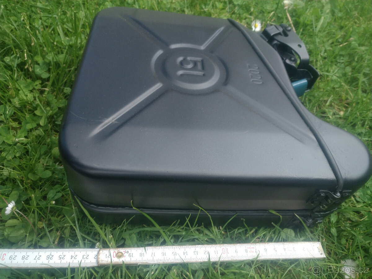 Kanystr jako kufr - 3