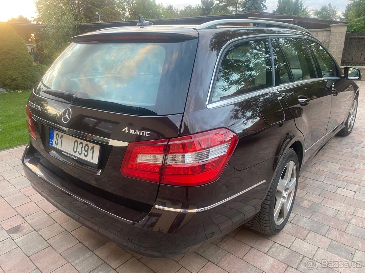 Mercedes-Benz E 250CDi 4MATIC - 3