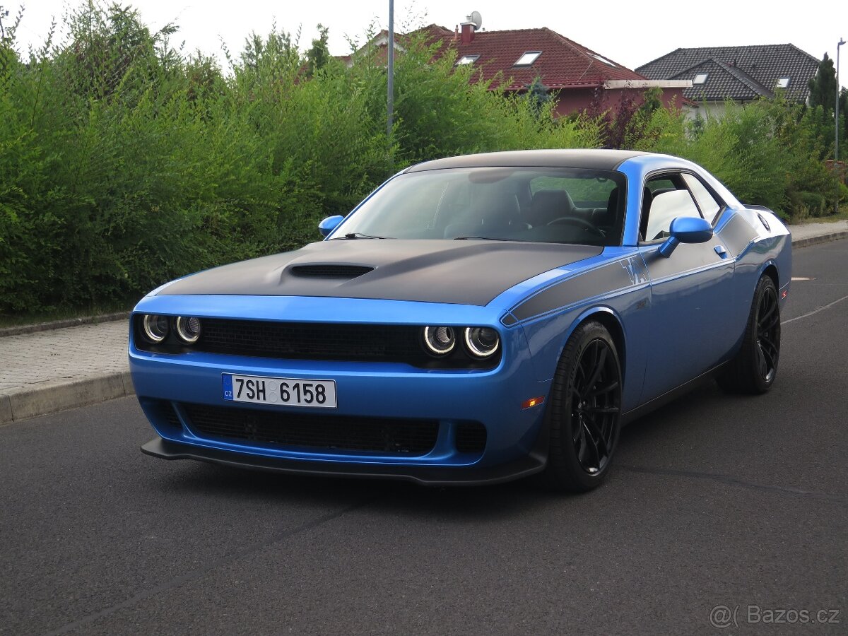Dodge Challenger, 6.4 SRT - T/A edice - DPH - 3