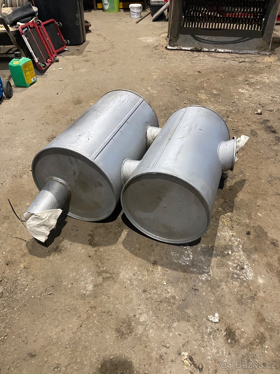 Výfuk Iveco Trakker cursor - 3