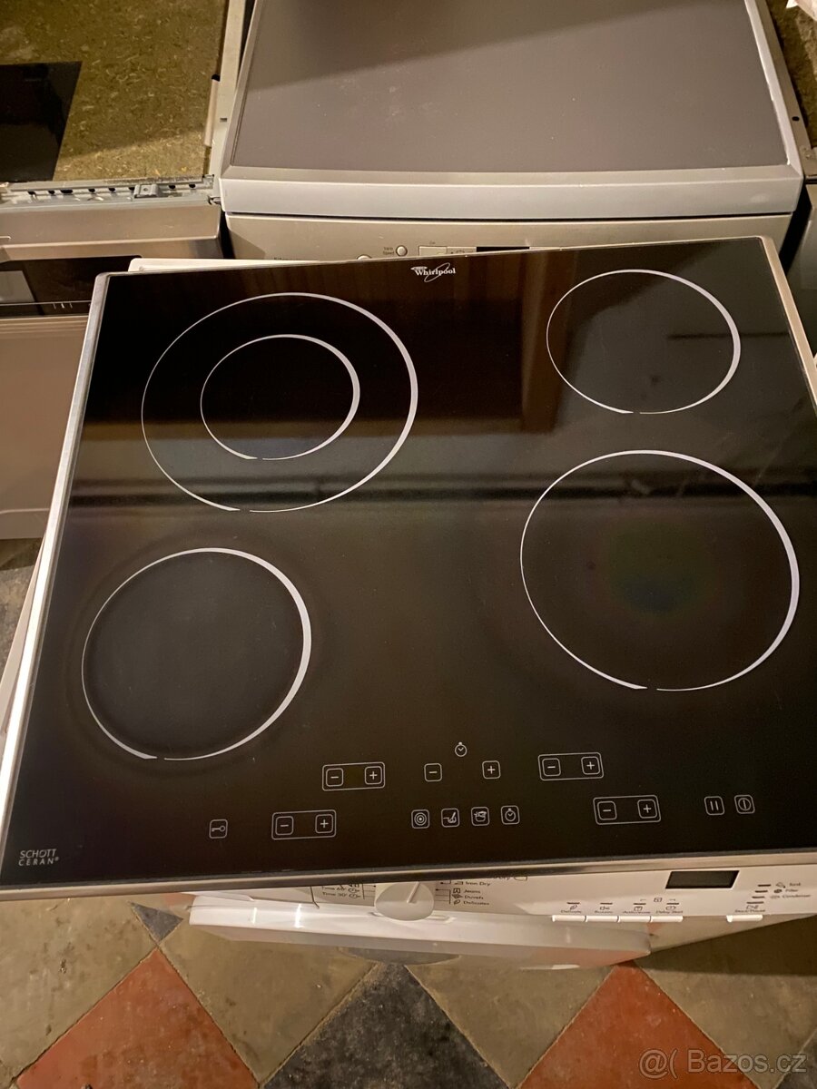 Sklokeramická deska Whirlpool - 3