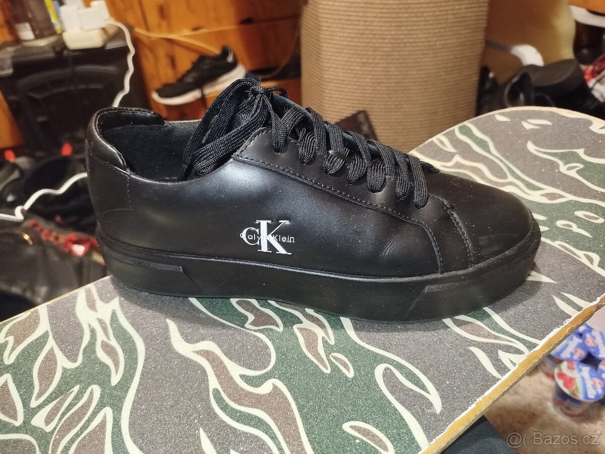 Calvin Klein vel.41 černé zánovní - 3