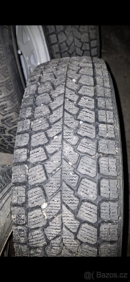 Kola suzuki samurai - 3