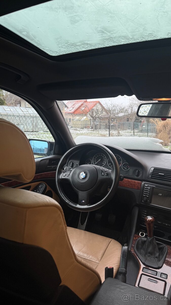 BMW E39 525I - 3