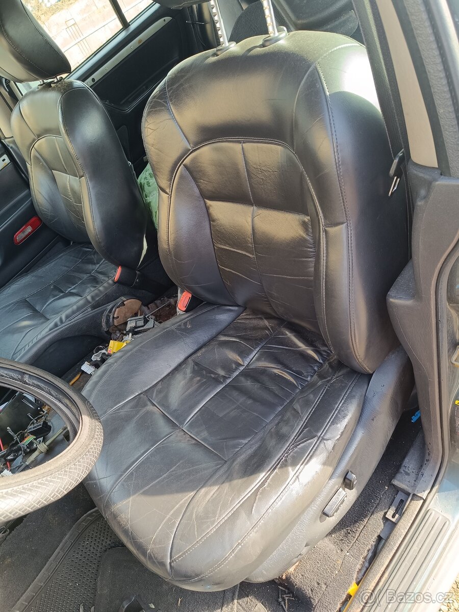 Kožené sedačky - JEEP GRAND CHEROKEE - 3