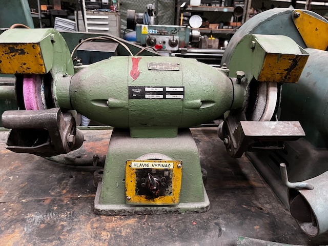 Dvoukotoučová bruska stolní - 3