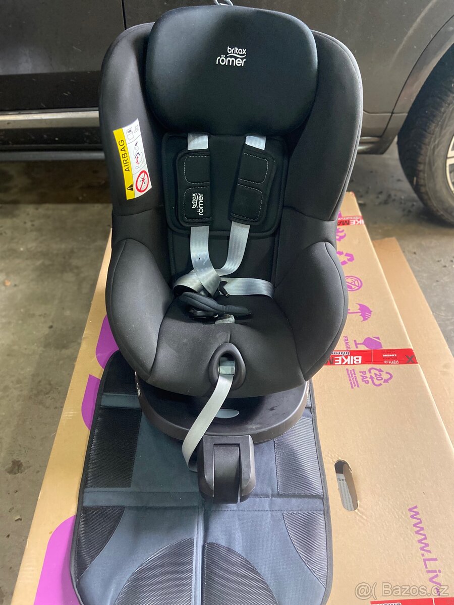 Autosedačka britax römer dualfix R - 3