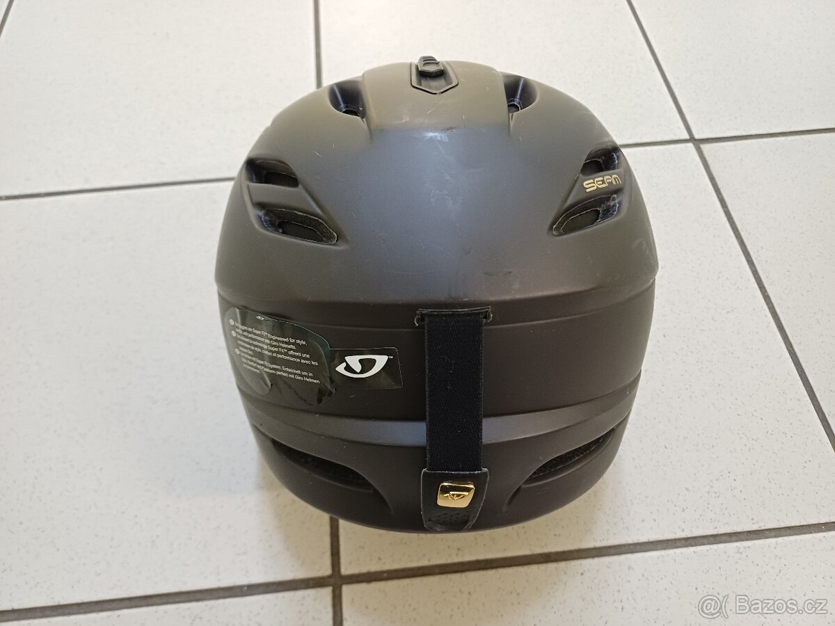 Helma na lyže Giro - 3