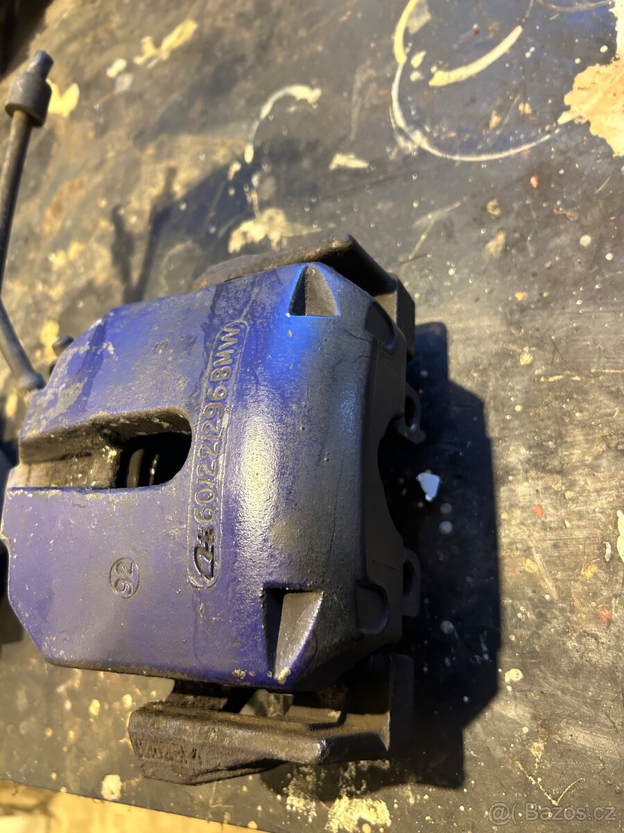 Přední třmeny - bmw e39 530d - 3