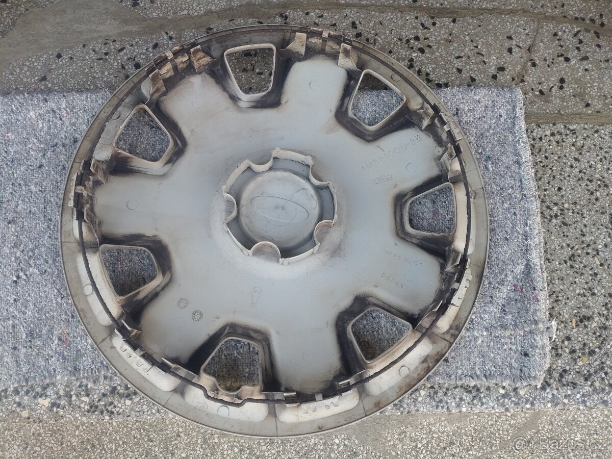 15" poklice Ford Focus - 3