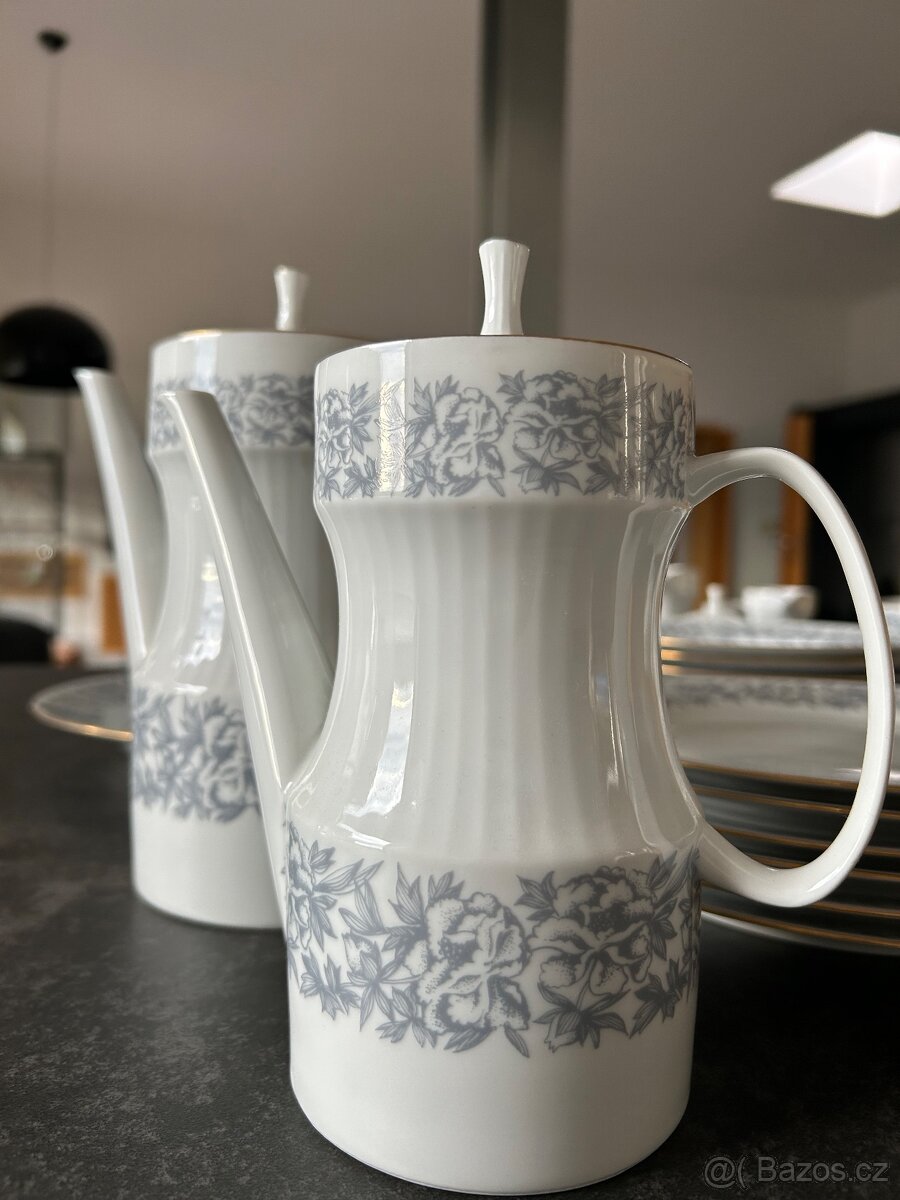 Jaroslav Ježek, porcelánka Loučky, Nefertiti 32 - 3