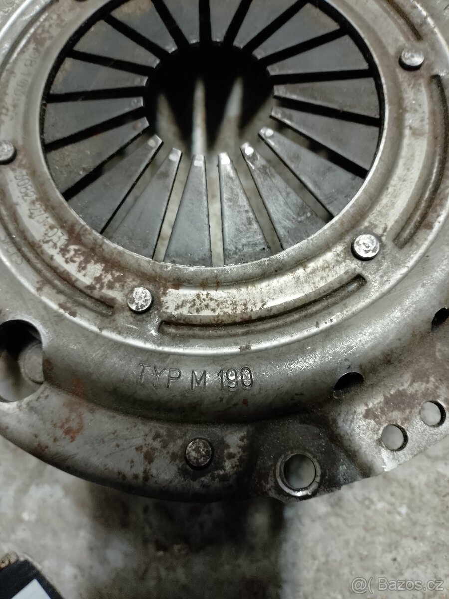 Škoda 105L 120L 125L přítlačák 190 - 3