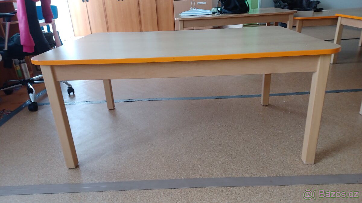 Prodáme dětský nábytek, zařízení školky - 3