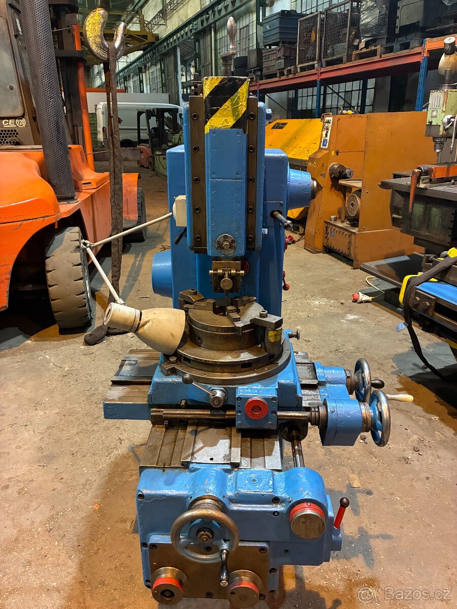 Prodám malou vertikální obrážečku Stanko Stanko 7A12 - 3