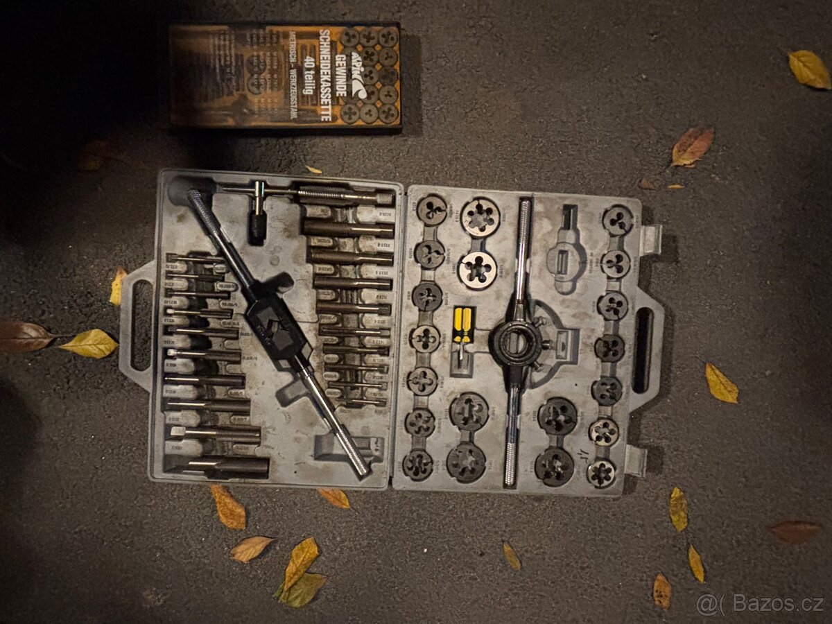 Sada závitníků a závitových oček - 3