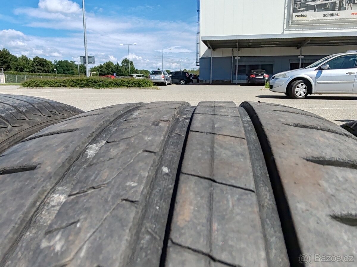Prodám letní pneu 16" - Hankook Kinergy Eco2 205/55 R16 - 3