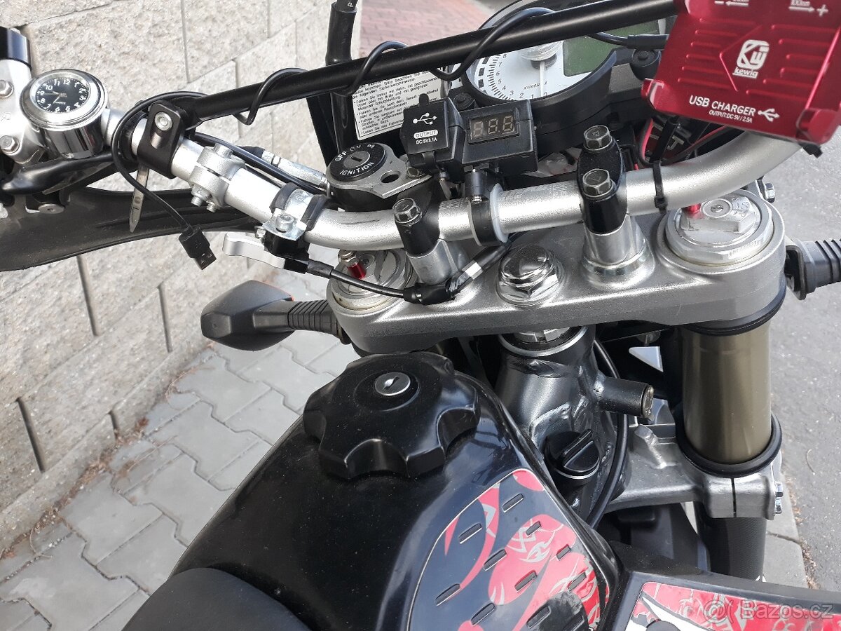 Suzuki DRZ 400 SM 2006 - 3