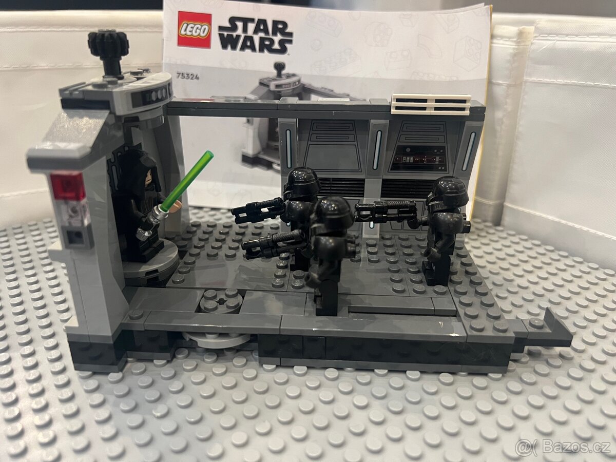 LEGO Star Wars - 75324 Útok Dark trooperů - 3